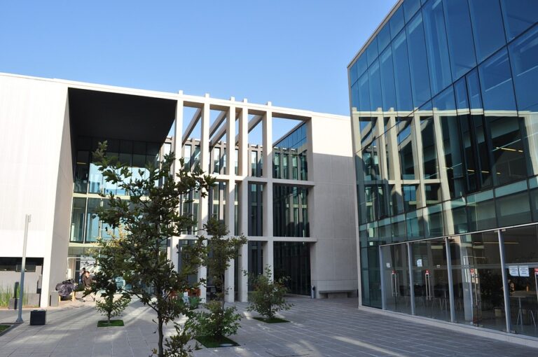 Sejarah dan perkembangan Universitas Soedirman